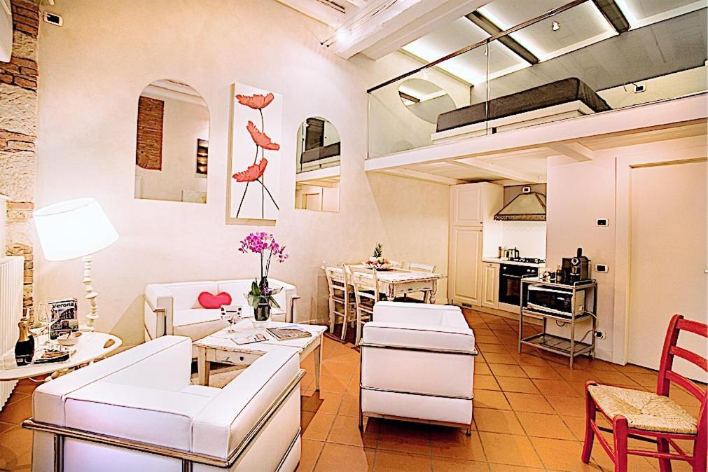 Le Cadreghe Apartments 베로나 외부 사진